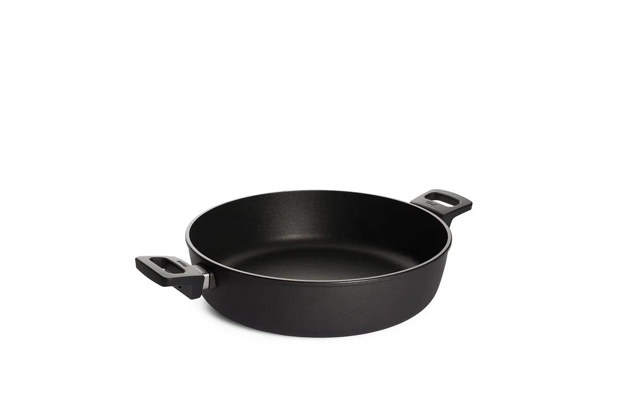 Woll Nowo - Casseruola in titanio, induttiva, diametro 32 cm, altezza 8 cm, 5,5 litri, con 2 manici laterali, adatta a tutti i piani cottura