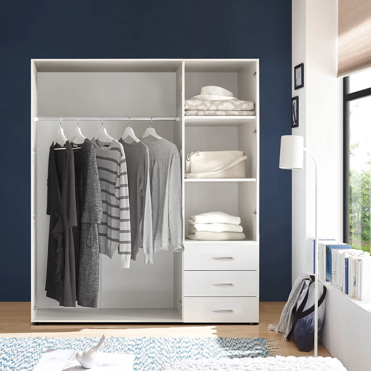Stella Trading HARRY, Guardaroba bianco, Versatile armadio con 3 ante battenti per la camera da letto, 150 x 176 x 51 cm (larghezza x altezza x profondità)