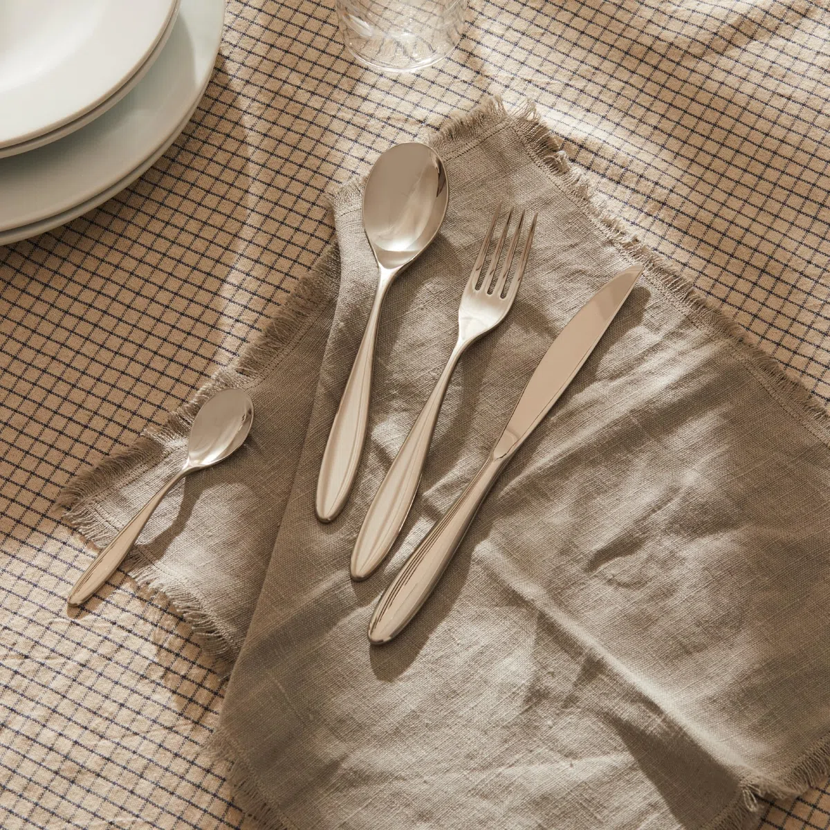 Alessi Mami SG38S24M Servizio Completo di Posate di Design 24 Pezzi in Acciaio Inox