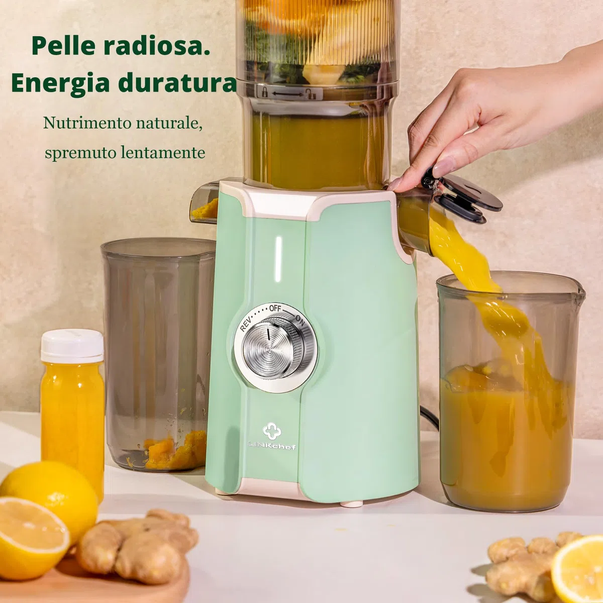 LINKChef Estrattore di succo per frutta e verdura, apertura 115 mm, 1,2 L, 200 W, slow juicer machine per frutta e verdura intere, senza BPA, facile da smontare e pulire, ricette incluse,verde chiaro