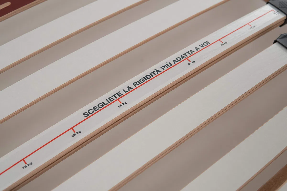 SONNO+ Rete letto fissa a doghe EVOLUTION singola 80x210 in robusto legno di faggio con doghe oscillanti e ammortizzatori regolabili di rigidità piedini conici in faggio massello (80x210)