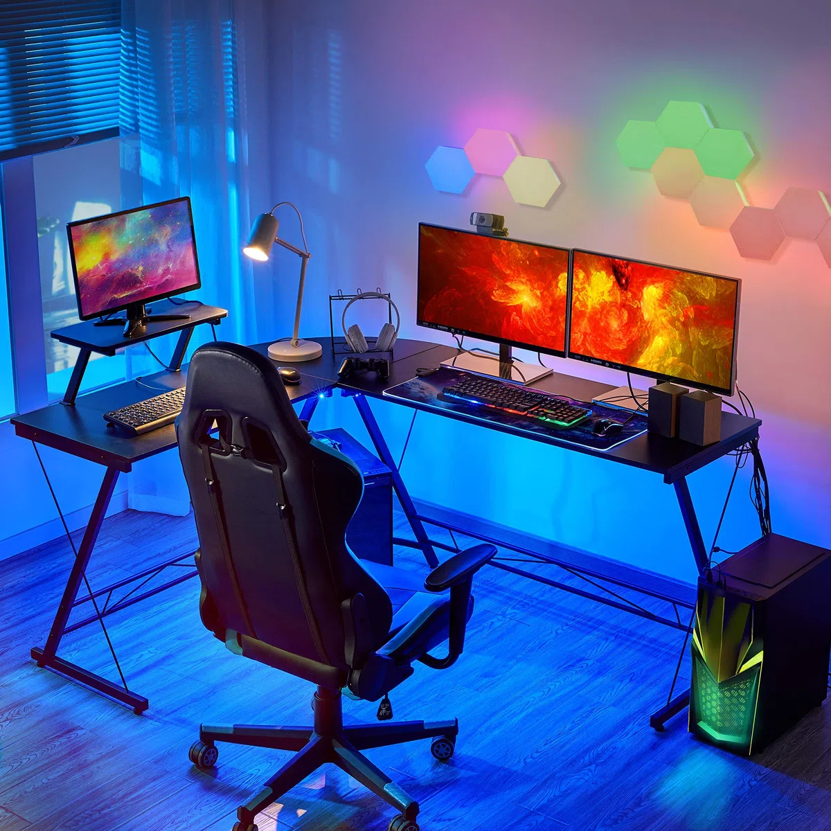 Yaheetech Scrivania Angolare Angolo per Computer Scrivania a Forma di L Postazione da Lavoro per Casa Ufficio Scrivania Gaming in Lengo e Metallo Tavolo Porta PC Spazioso Nera 162 x 130 x 75 cm