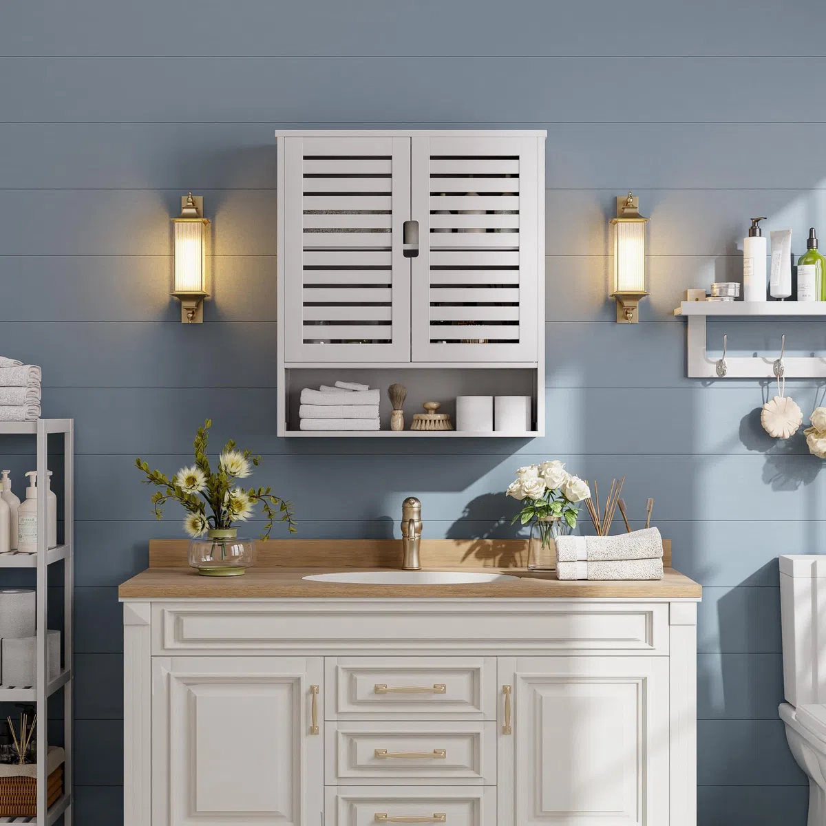 SMIBUY Armadietto da bagno montato a parete, organizzatore di stoccaggio sopra il water in bambù, armadietto medico salvaspazio con 2 porte e ripiani regolabili (Bianco)